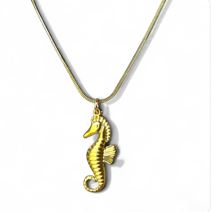 CABALLITO DE MAR NECKLACE