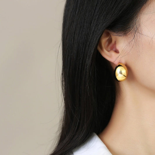 HALF MOON EARRING - Anacarinjewels