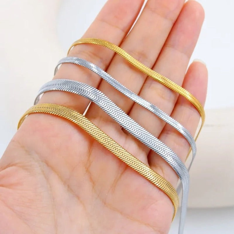 SNEKE NECKLACE - Anacarinjewels