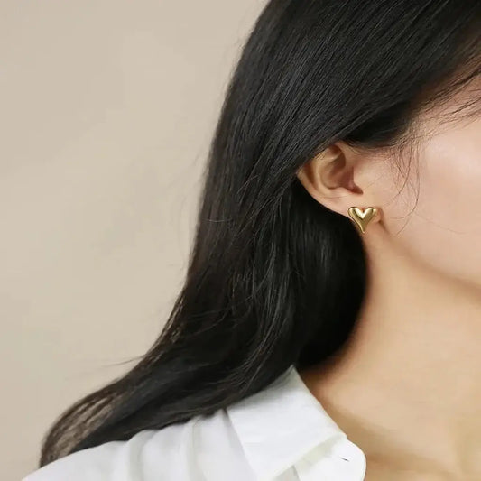 LOVE EARRING - Anacarinjewels