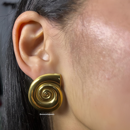 CARACOL EARRING