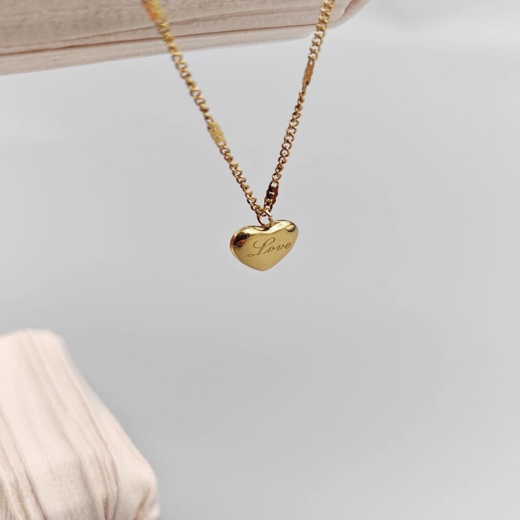 LOVE NECKLACE