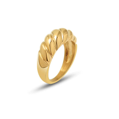 CROISSANT RING