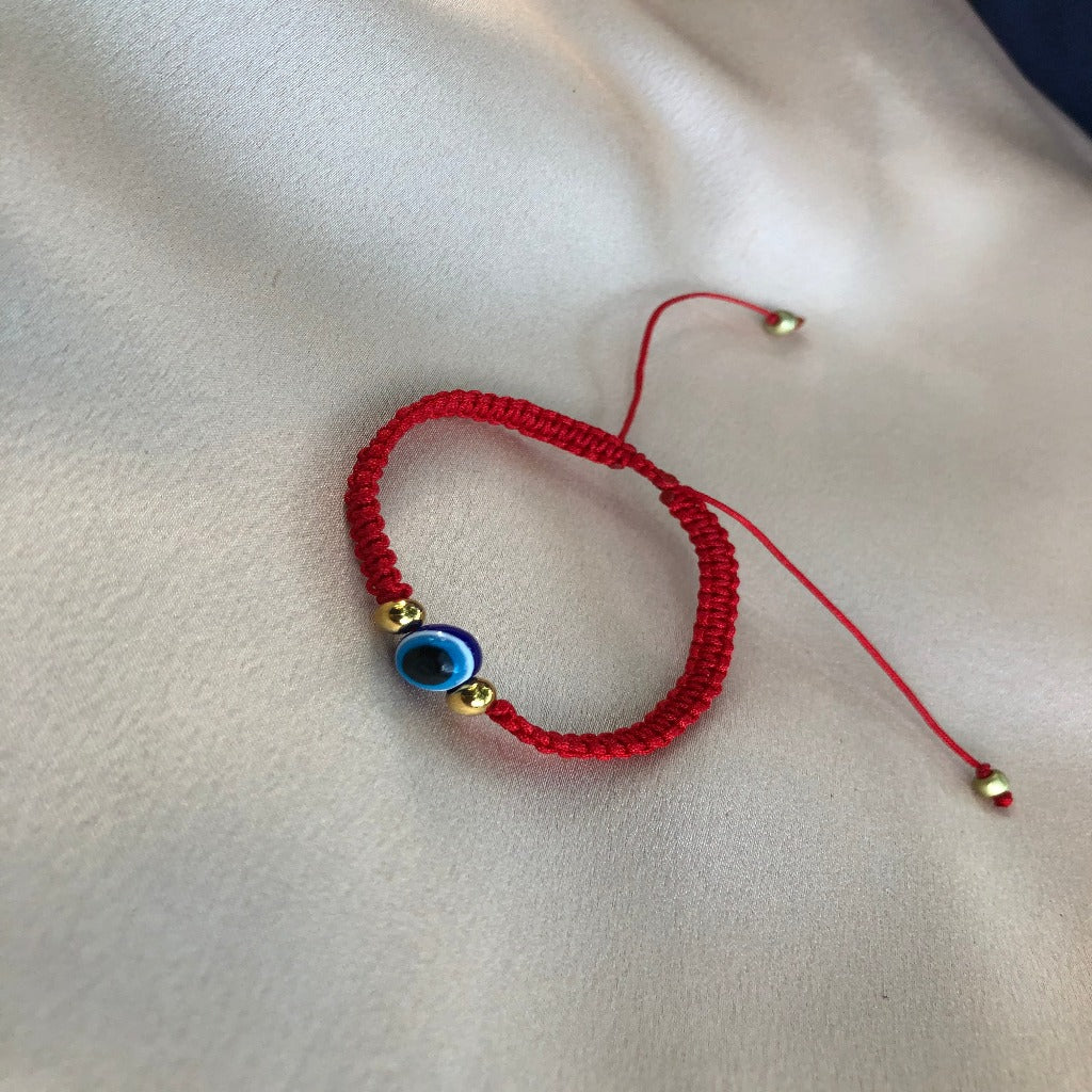 RED THREAD BRACELET